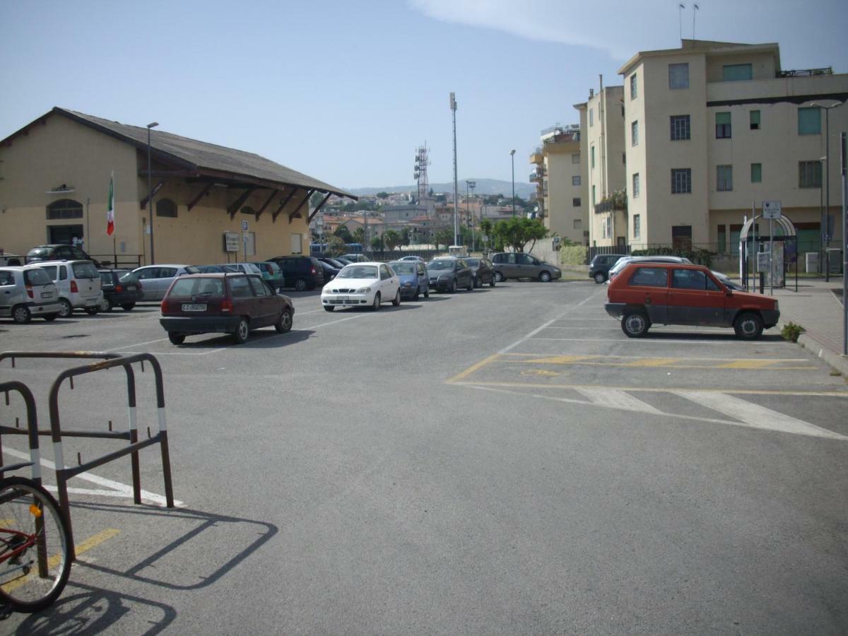 Hotel San Vincenzo ソヴェラート・マリーナ エクステリア 写真